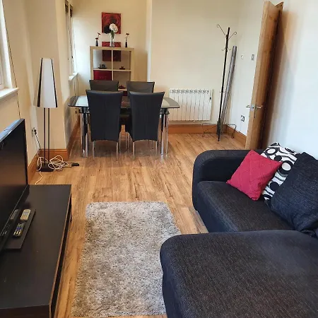 Marina Court La14 2hl Apartment
